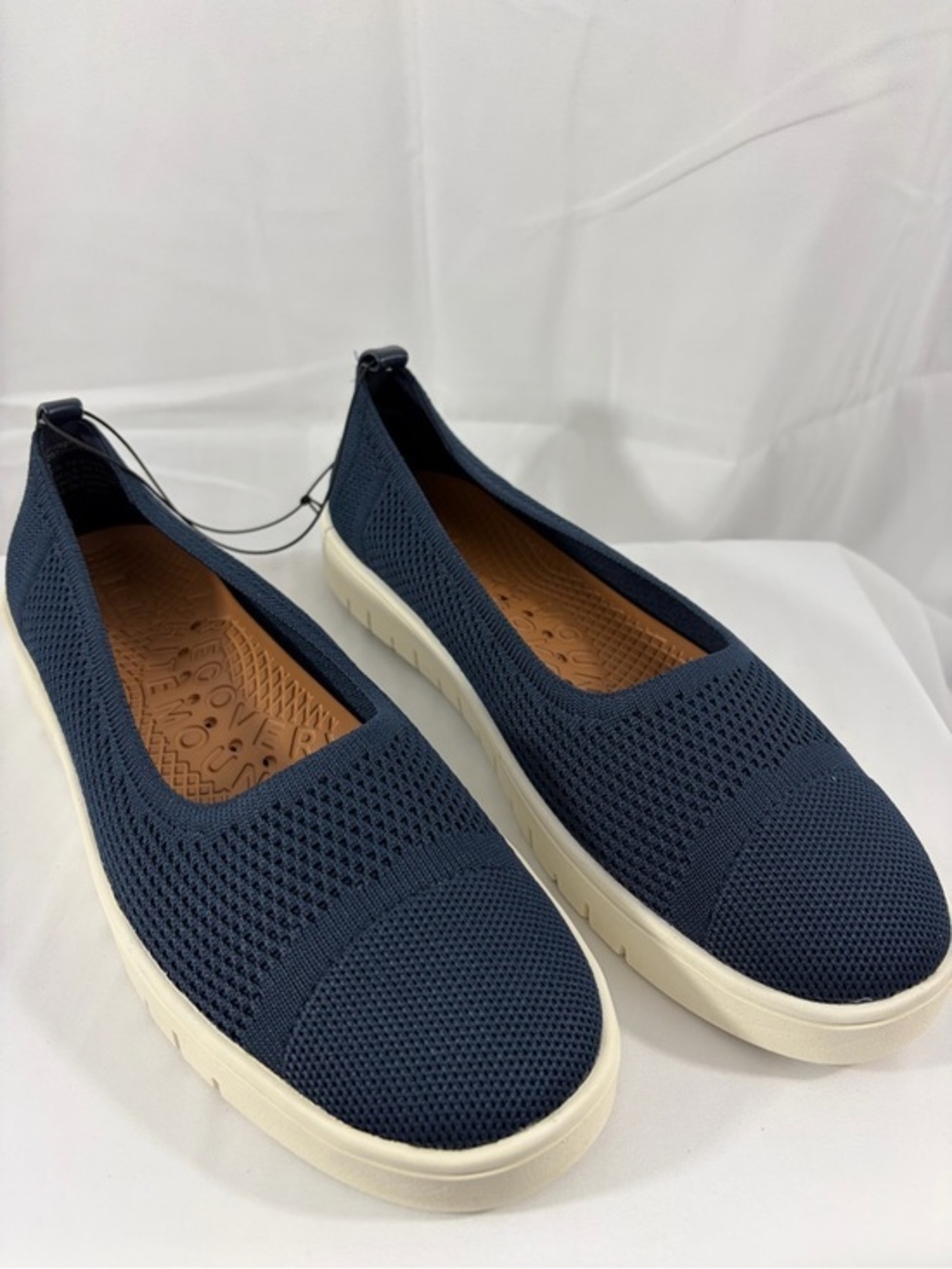 NWT White Mountain Women’s Size 9.5 Breathable Navy Blue Knit Slip-On Loafer